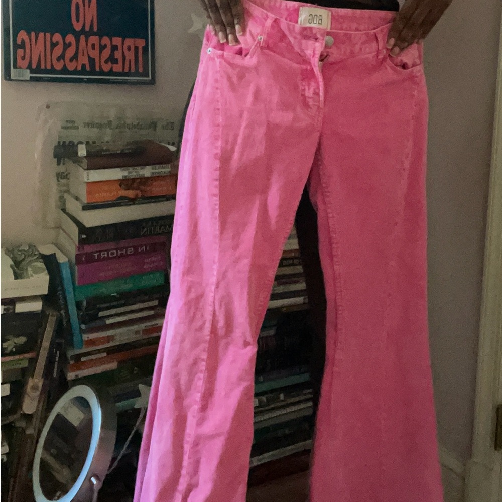Pink corduroy pants - super cute and comfy! BDG pants size 26 #urbanoutfitters
